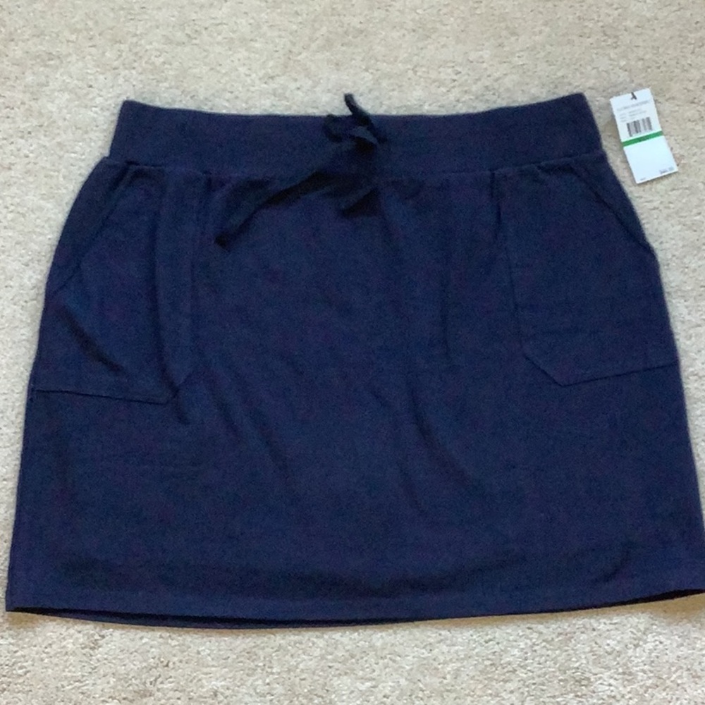 Navy stretch cotton knit skort, L, Gloria Vanderbilt, NWT